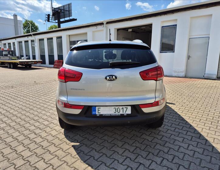 KIA Sportage 4