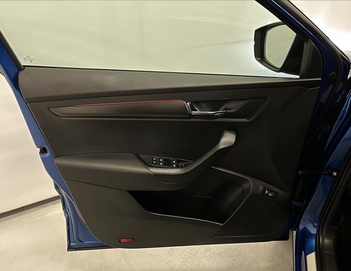 Škoda Karoq SUV 1,5 l 110 kw