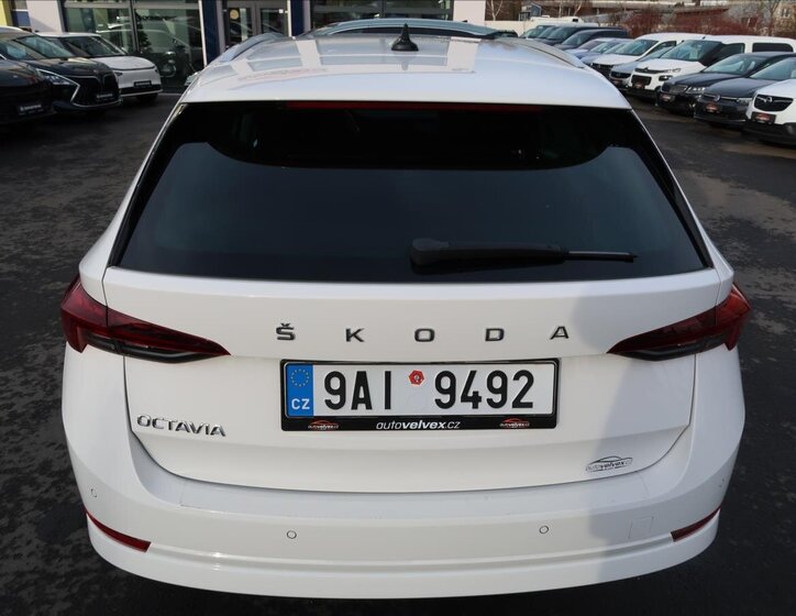 Škoda Octavia 8