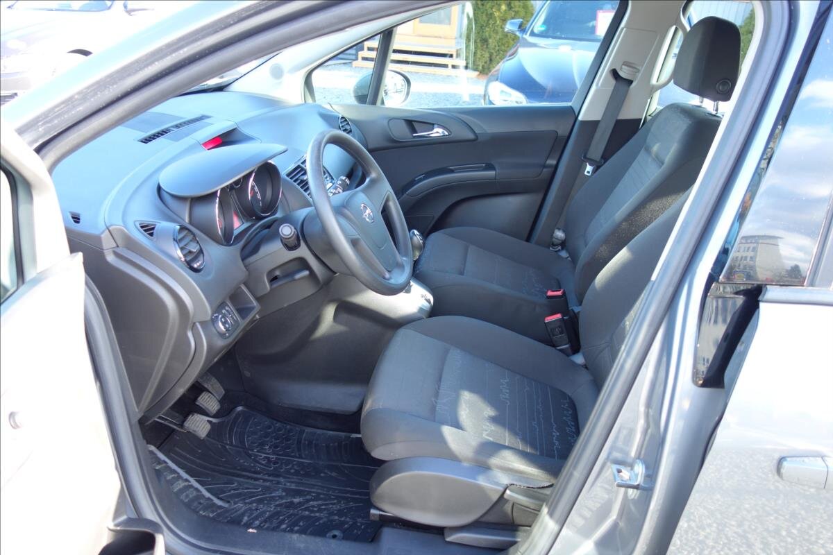 Opel Meriva MPV 1,4 l 74 kw