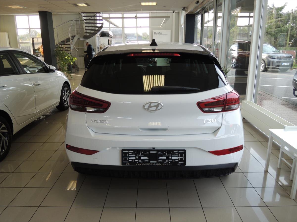 Hyundai i30 Hatchback 1,5 l 70 kw