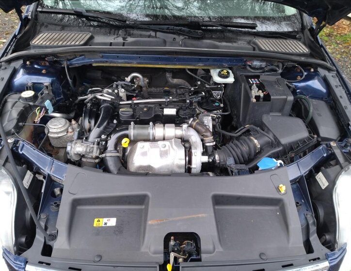 Ford Mondeo Hatchback 1,6 l 85 kw