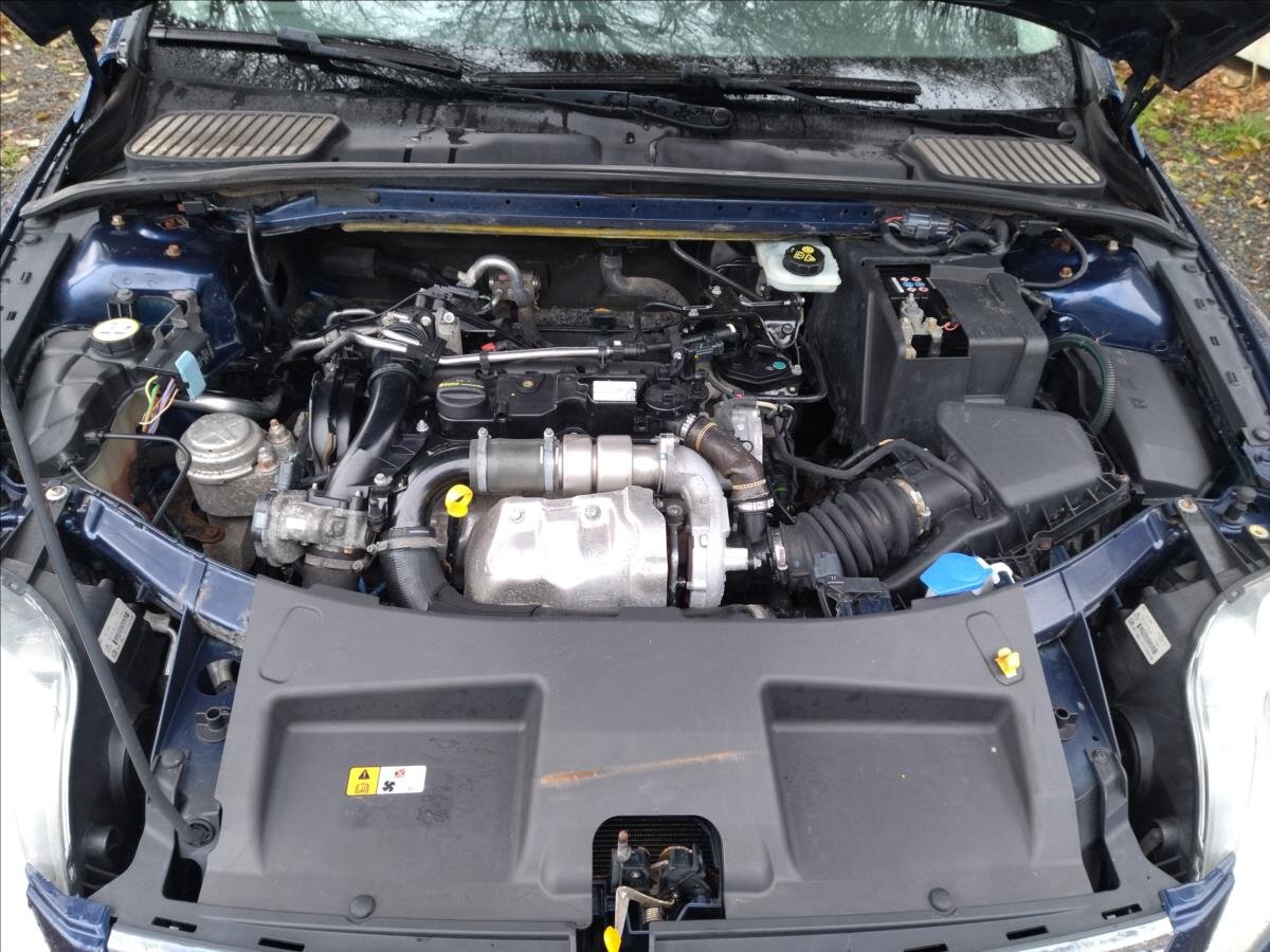 Ford Mondeo Hatchback 1,6 l 85 kw