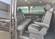 Volkswagen Multivan 14