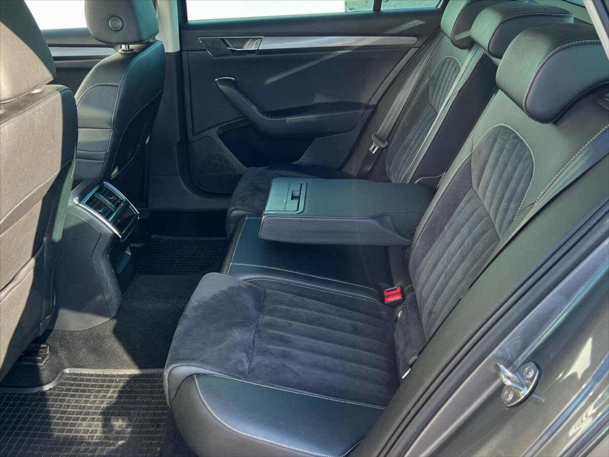 Škoda Superb Kombi 1,5 l 110 kw