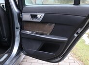 Jaguar XF Kombi 3,0 l 177 kw