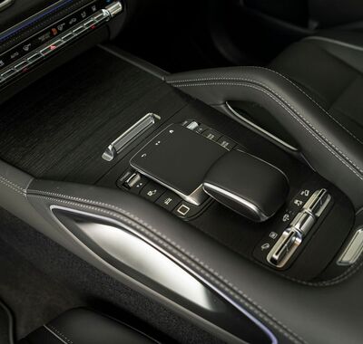 Mercedes-Benz Ostatní 28