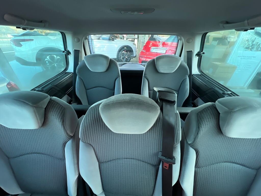 Peugeot 807 MPV 2,0 l 120 kw
