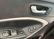 Hyundai Santa Fe SUV / Terénní 2,2 l 145 kw