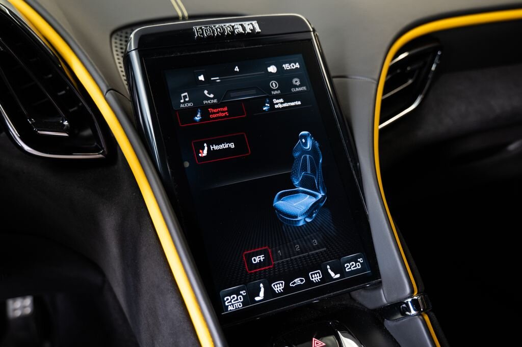 Ferrari Roma Kupé 3,9 l 456 kw