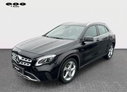 Mercedes-Benz GLA 1