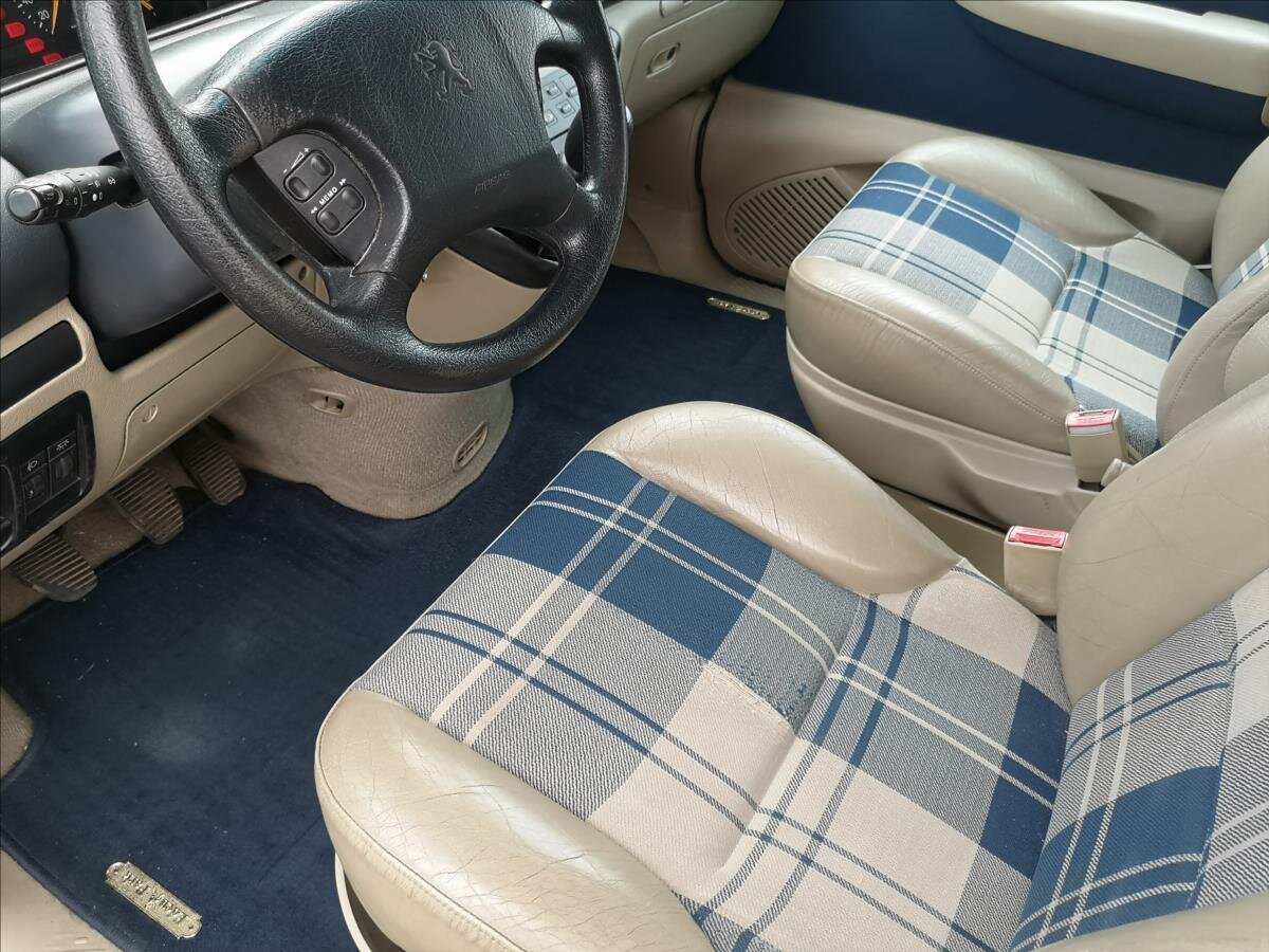 Peugeot 806 Kombi 2,1 l 80 kw