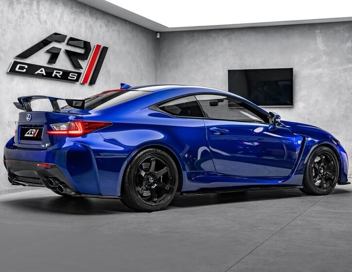 Lexus RC F Kupé 5,0 l 351 kw