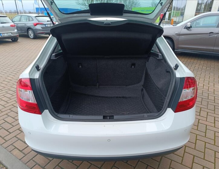 Škoda Rapid Liftback 1,2 l 63 kw