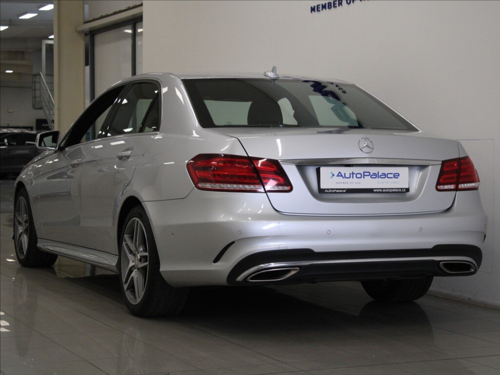 Mercedes-Benz Třídy E Sedan 2,1 l 150 kw