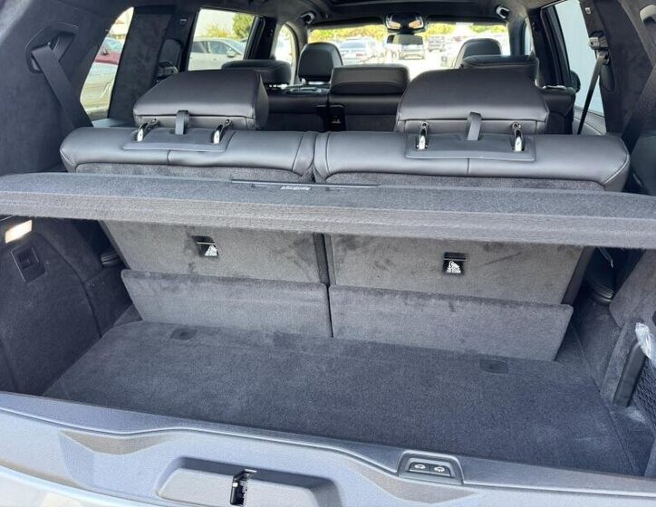 BMW X7 SUV / Terénní 3,0 l 250 kw