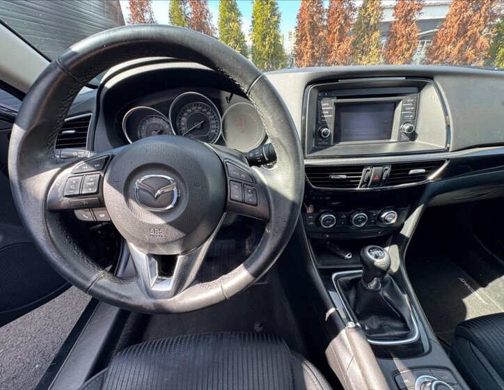 Mazda 6 Sedan / Limuzína 2,0 l 107 kw