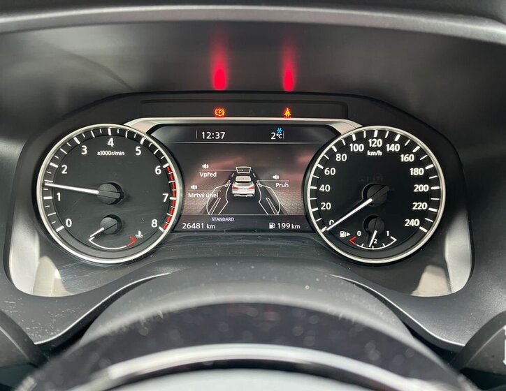 Nissan Qashqai SUV 1,3 l 116 kw