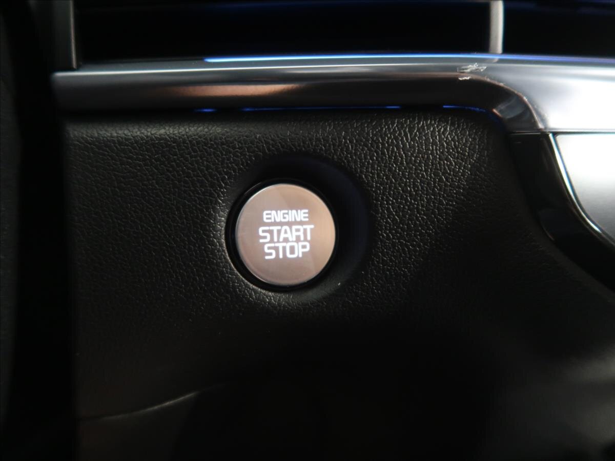 KIA Sorento SUV / Terénní 2,2 l 142 kw