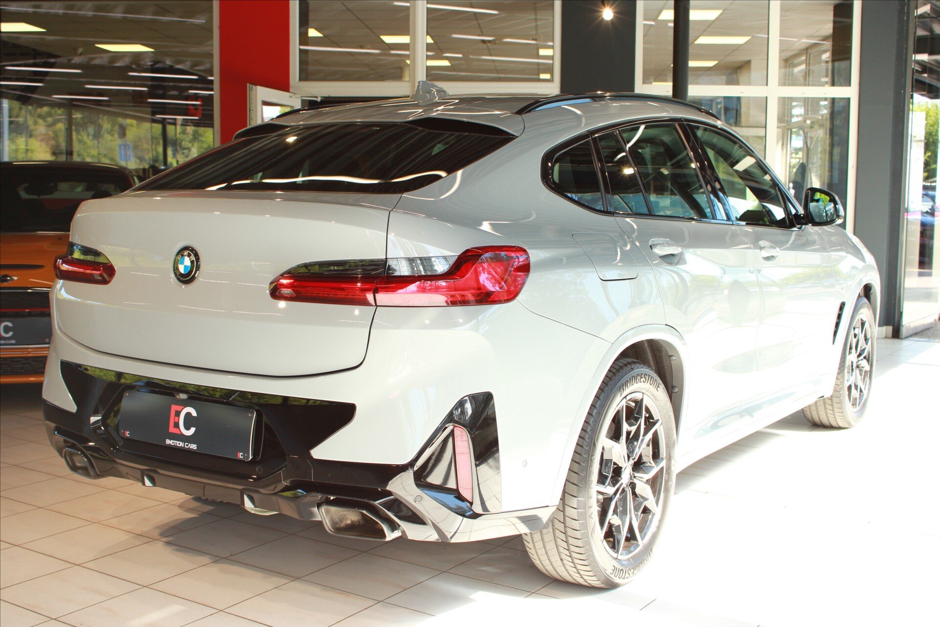 BMW X4 SUV 3,0 l 210 kw