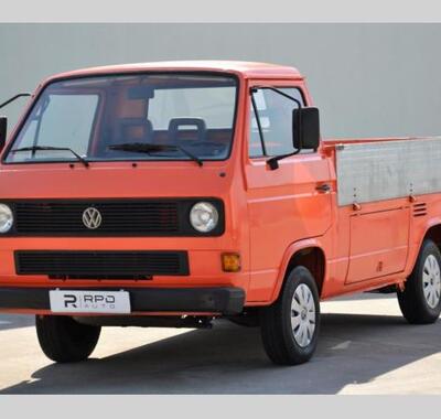 Volkswagen Transporter 1