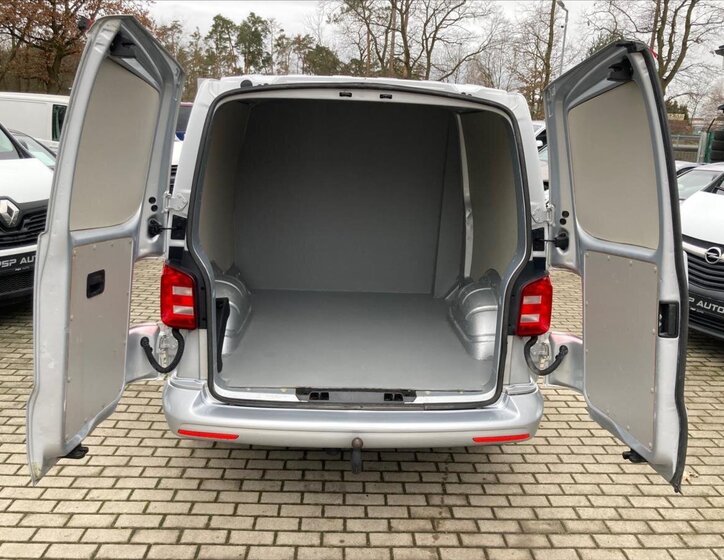 Volkswagen Transporter 37