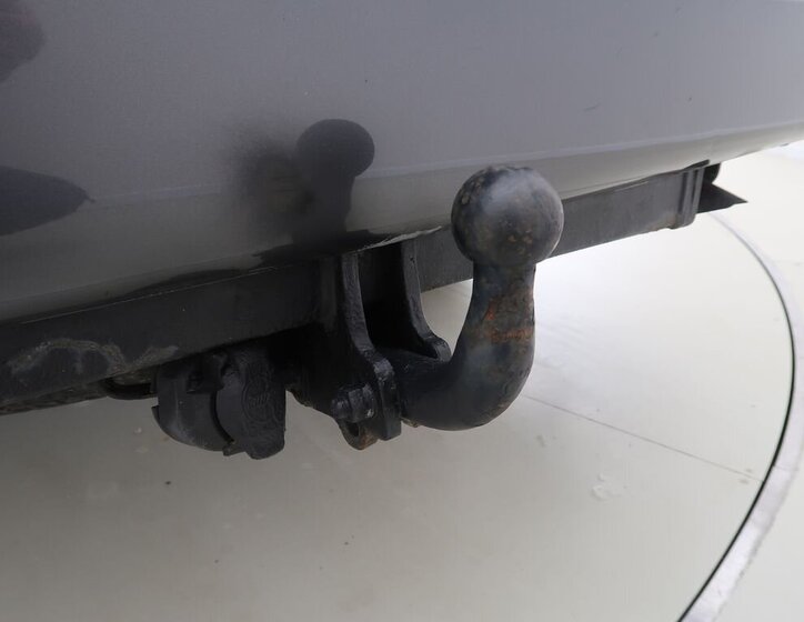 Toyota Land Cruiser SUV 4,7 l 175 kw