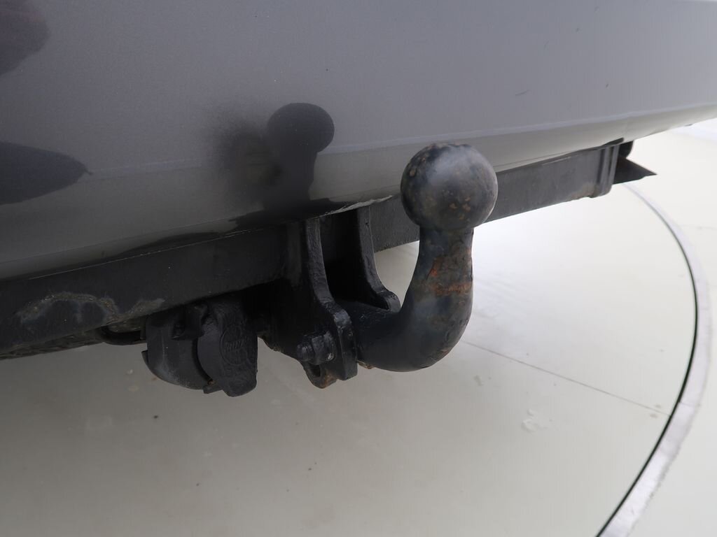 Toyota Land Cruiser SUV 4,7 l 175 kw