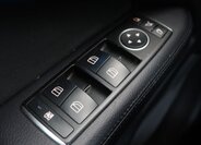 Mercedes-Benz Třídy E Kombi 3,0 l 190 kw