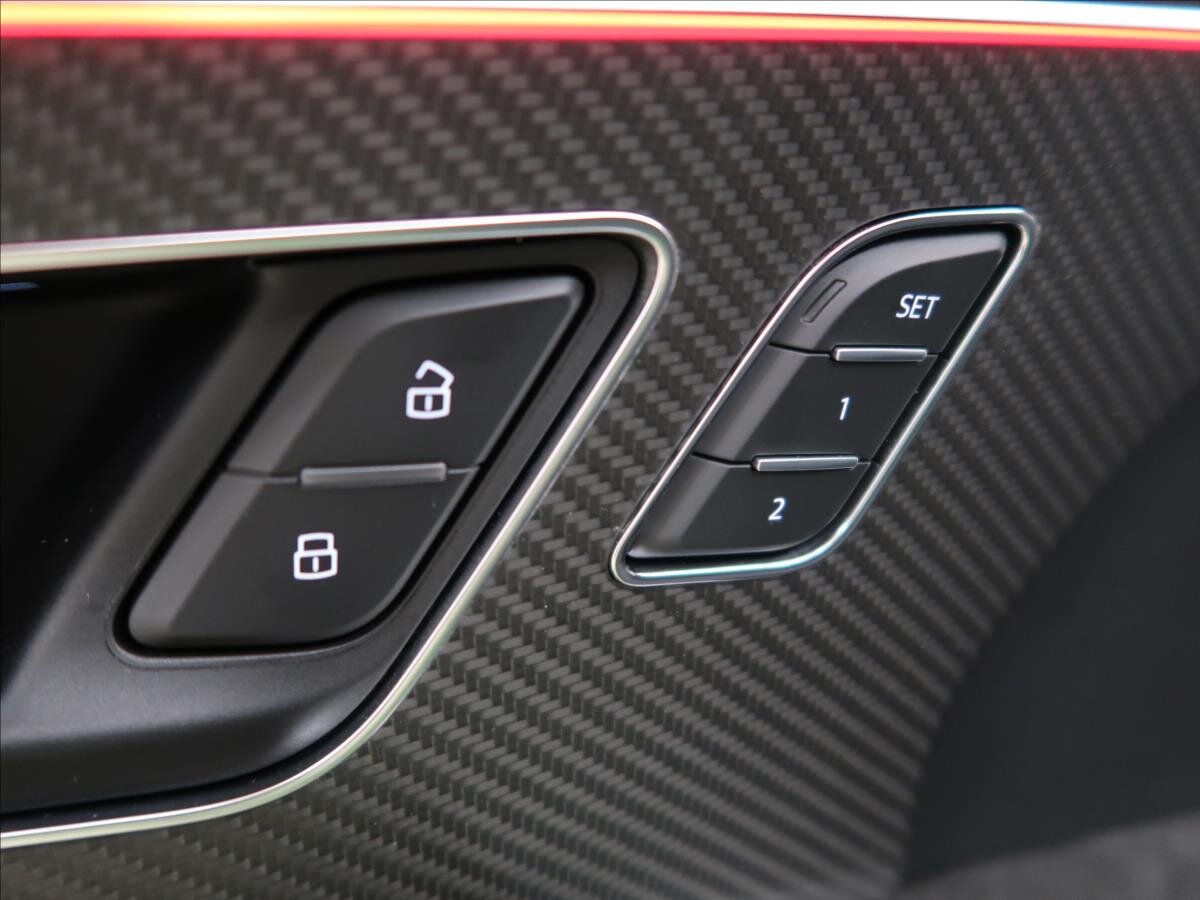 Audi RS Q8 SUV / Terénní 4,0 l 441 kw