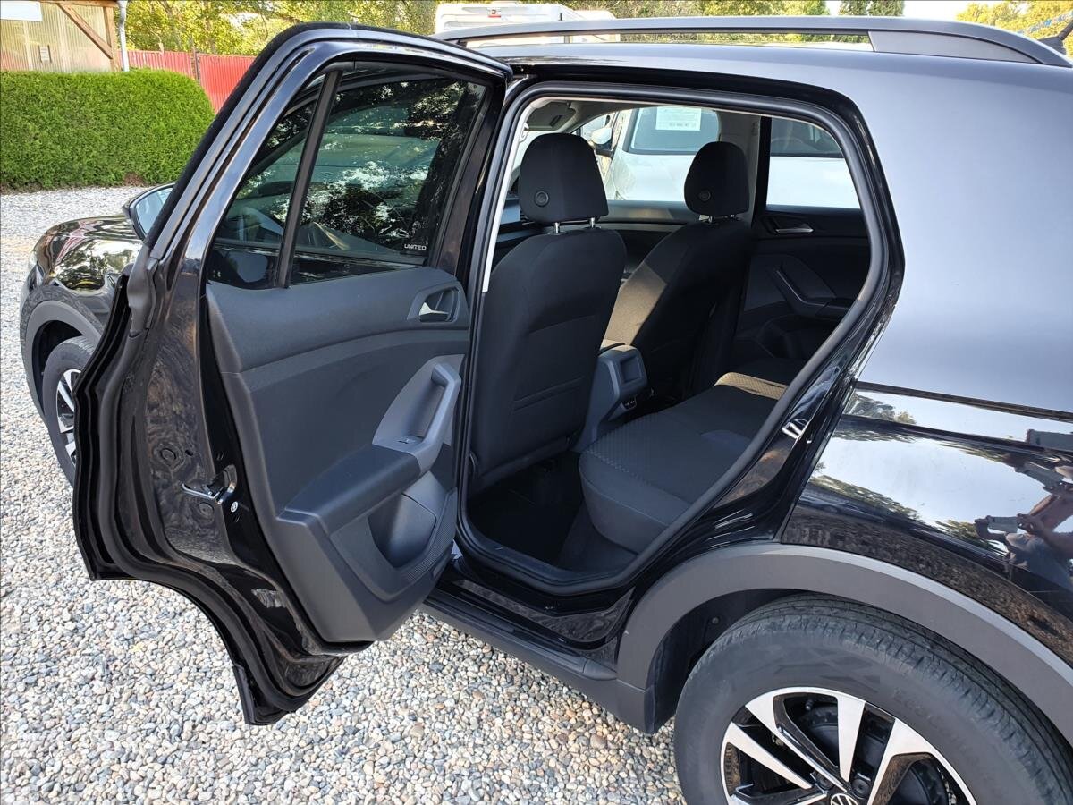Volkswagen T-Cross SUV / Terénní 999,0 70 kw