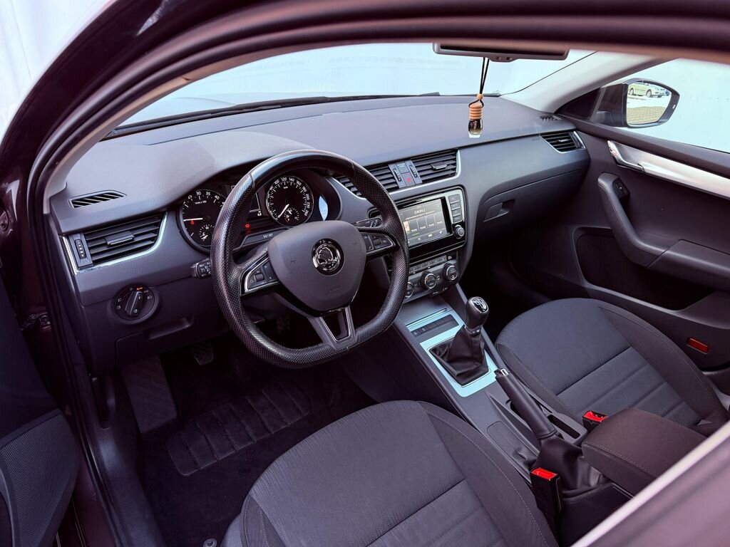 Škoda Octavia Kombi 2,0 l 110 kw