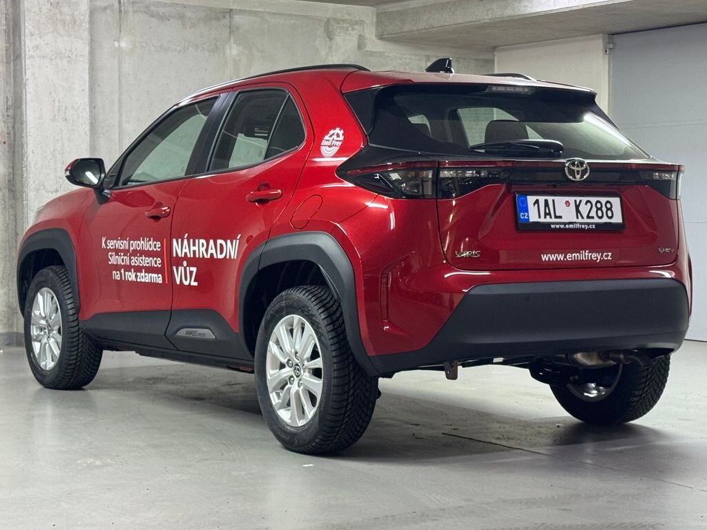 Toyota Yaris Cross SUV 1,5 l 68 kw