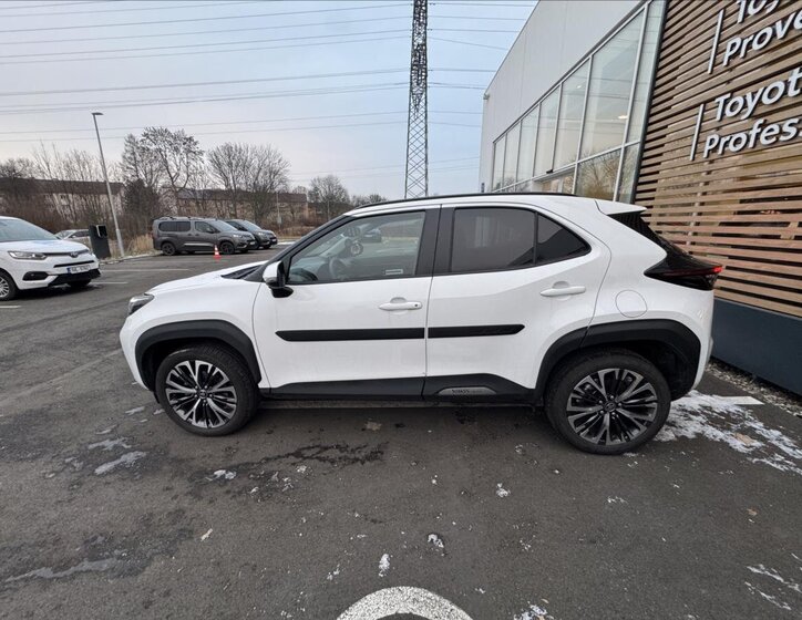 Toyota Yaris Cross Hatchback 1,5 l 68 kw