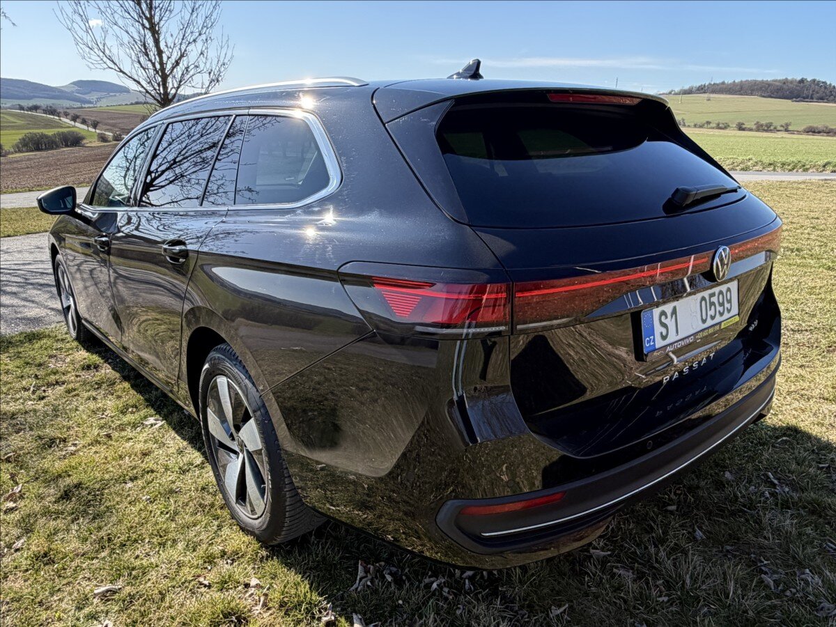 Volkswagen Passat Kombi 1,5 l 110 kw