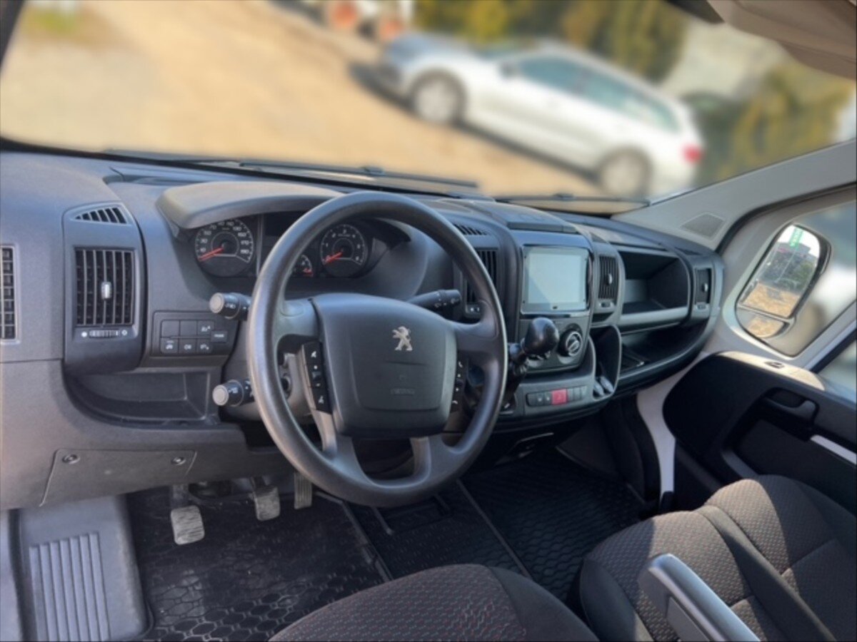 Peugeot Boxer Skříň 2,2 l 103 kw