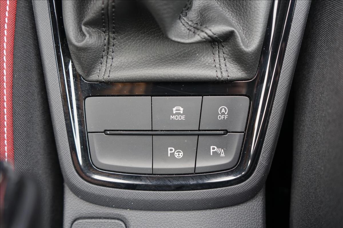 Škoda Scala Hatchback 999,0 81 kw