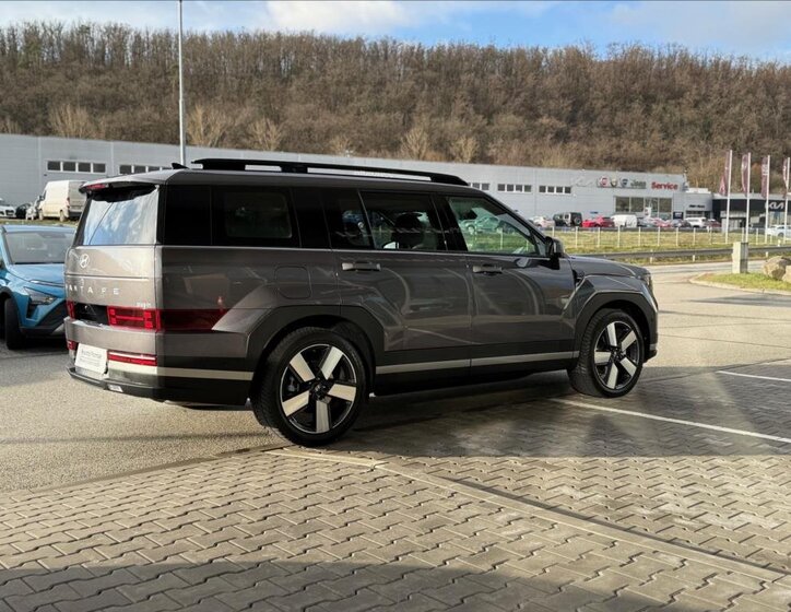 Hyundai Santa Fe Kombi 1,6 l 185 kw