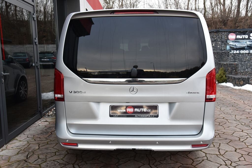 Mercedes-Benz Třídy V VAN-Minibus 2,0 l 174 kw