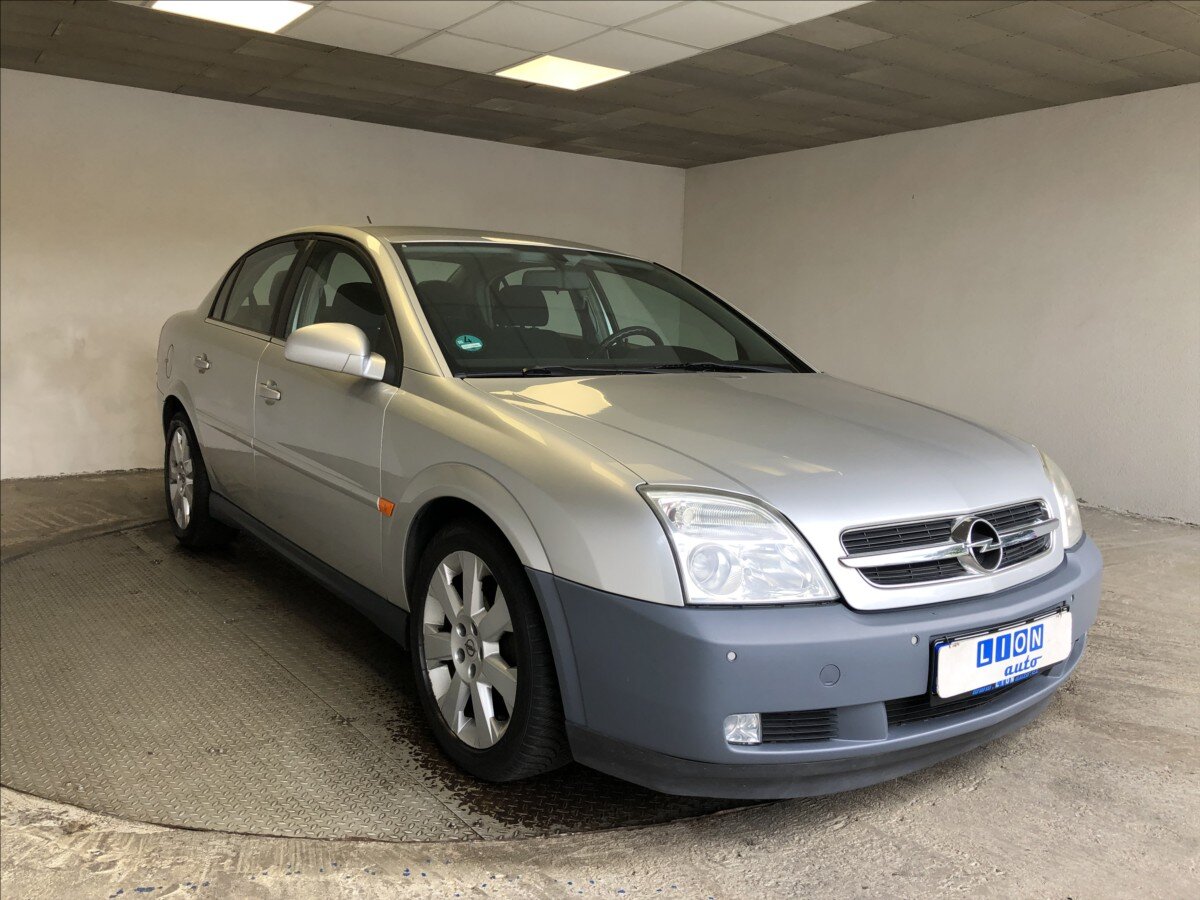 Opel Vectra Sedan 2,2 l 108 kw
