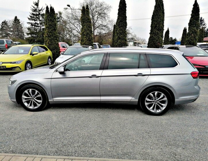 Volkswagen Passat Kombi 2,0 l 90 kw