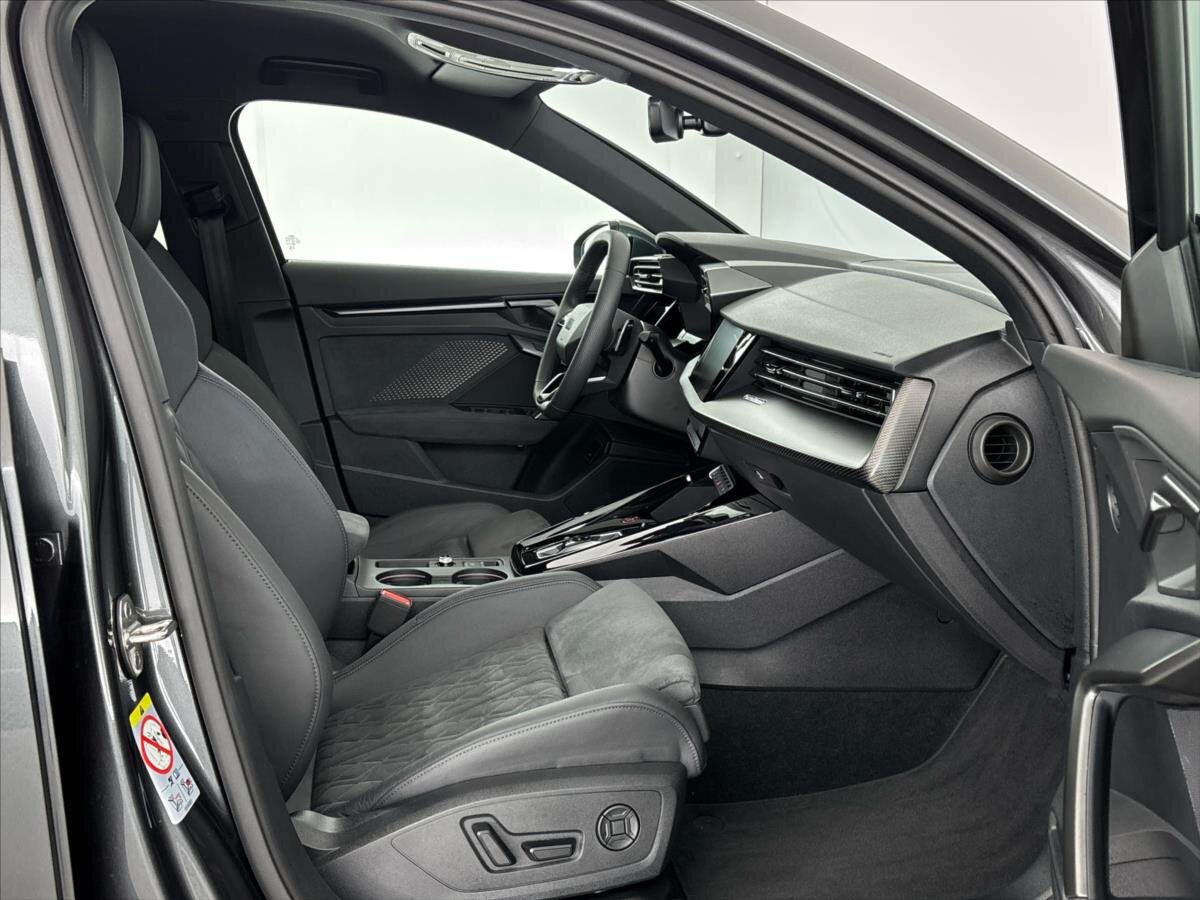 Audi RS 3 Sedan / Limuzína 2,5 l 294 kw