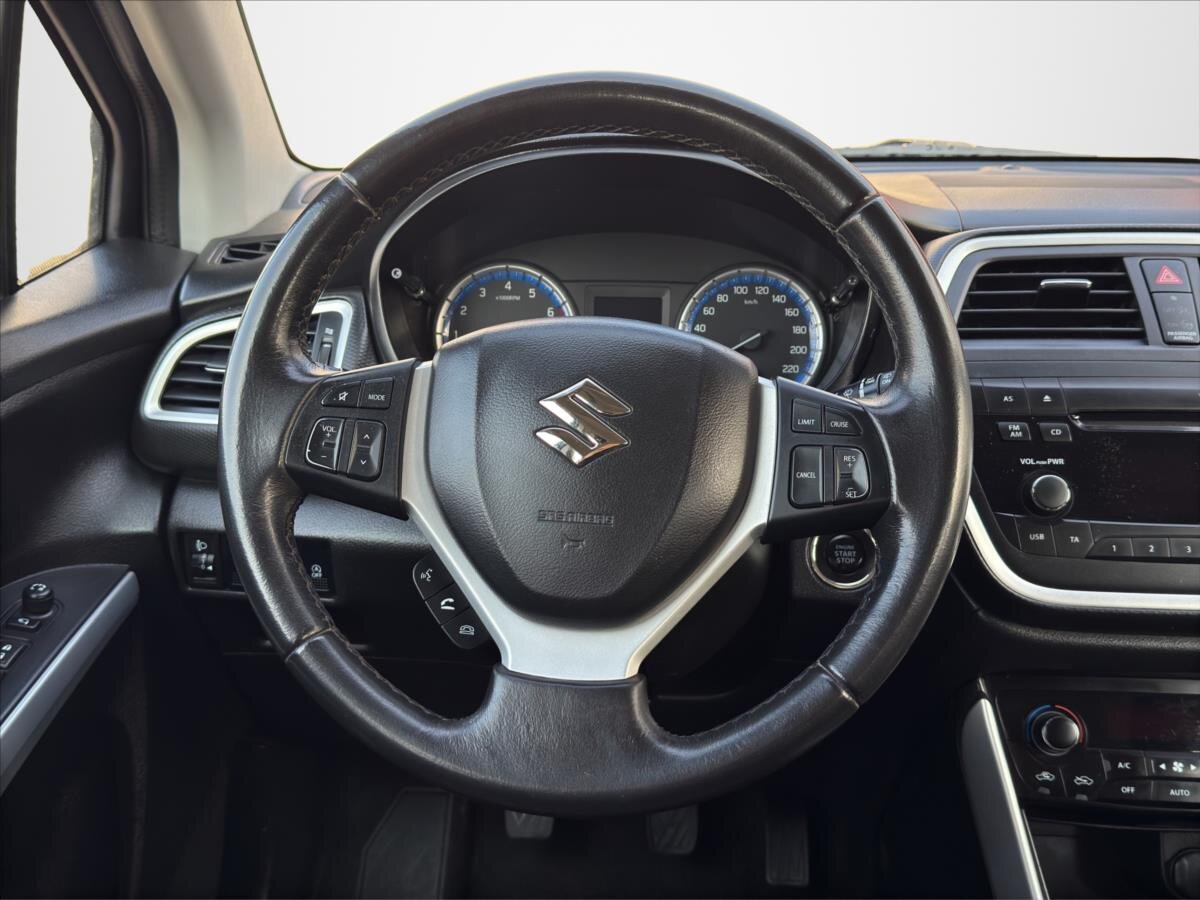 Suzuki SX4 S-Cross SUV / Terénní 1,6 l 88 kw