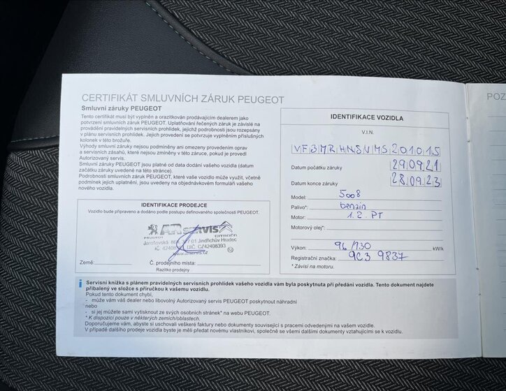 Peugeot 5008 SUV / Terénní 1,2 l 96 kw