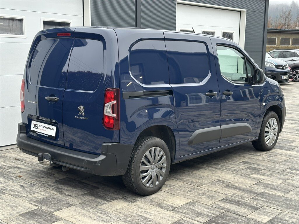 Peugeot Partner Skříň 1,5 l 75 kw