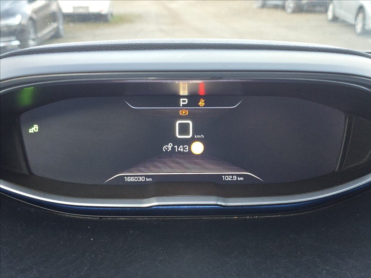 Peugeot 5008 SUV / Terénní 1,6 l 88 kw