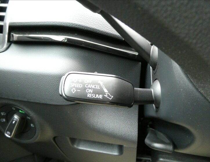 Škoda Karoq SUV / Terénní 2,0 l 110 kw