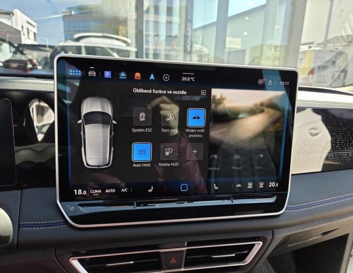 Volkswagen Tiguan SUV 2,0 l 195 kw