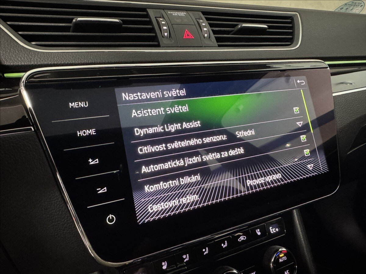 Škoda Superb Kombi 1,4 l 160 kw