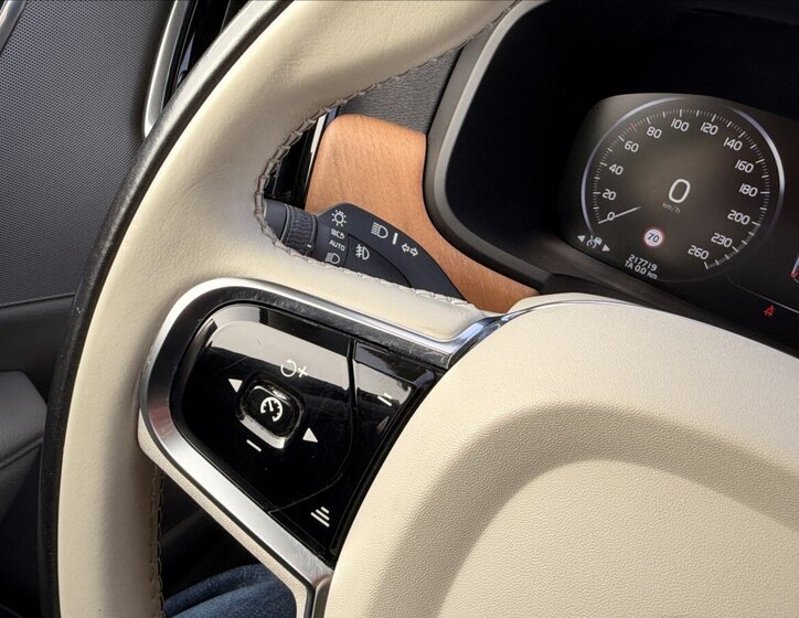 Volvo V90 Kombi 2,0 l 110 kw